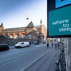 Hotel Where To Sleep **